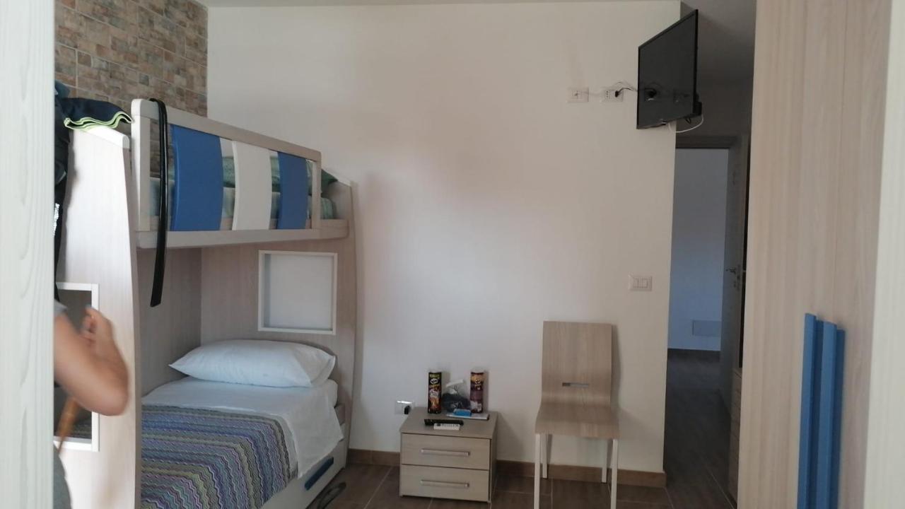Affittacamere Sos Ninnitteddos Torpe Bagian luar foto